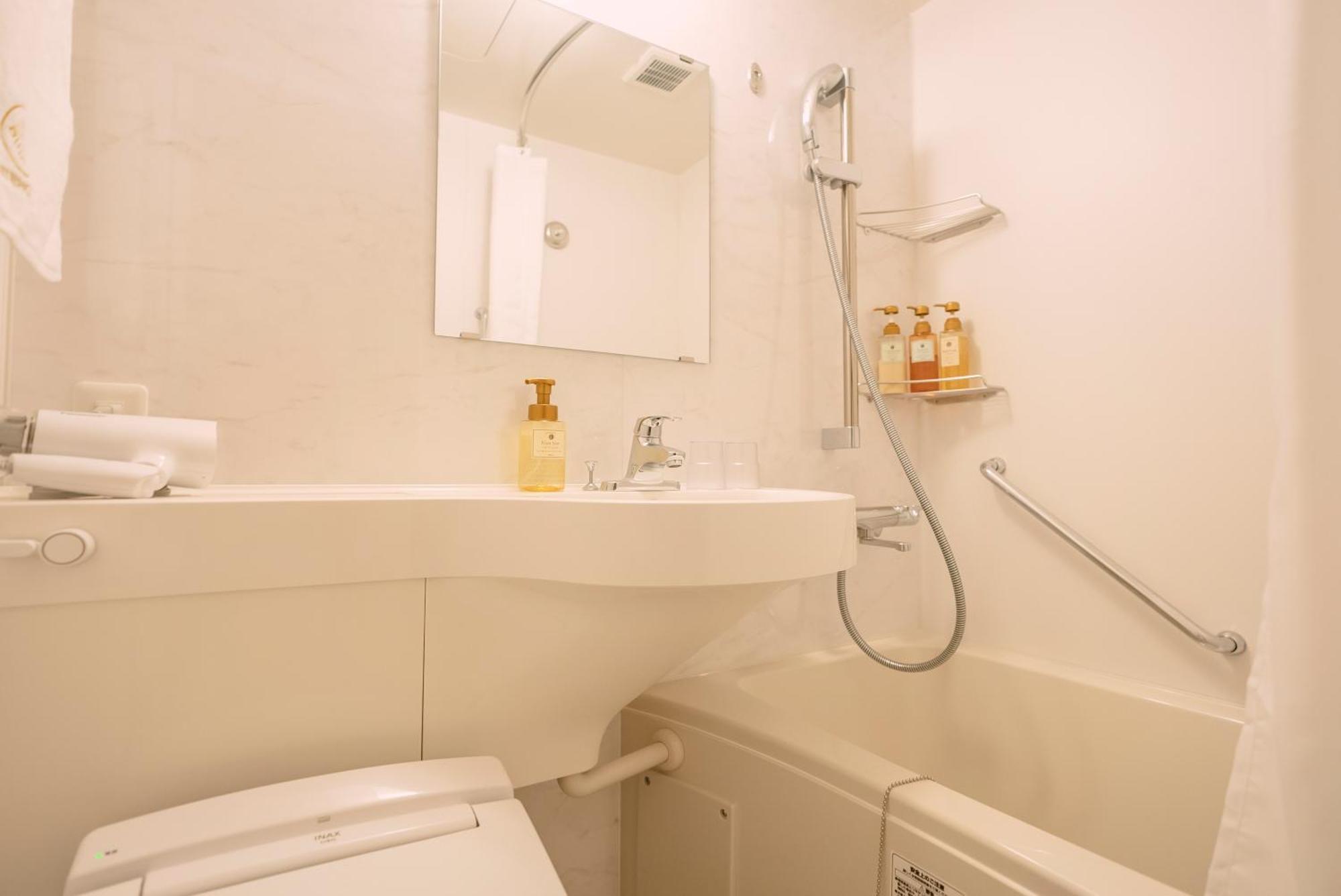 Far East Village Osaka, Namba South Hotel 3*