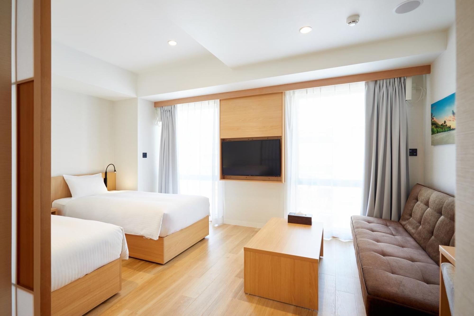 Far East Village Osaka, Namba South 3*