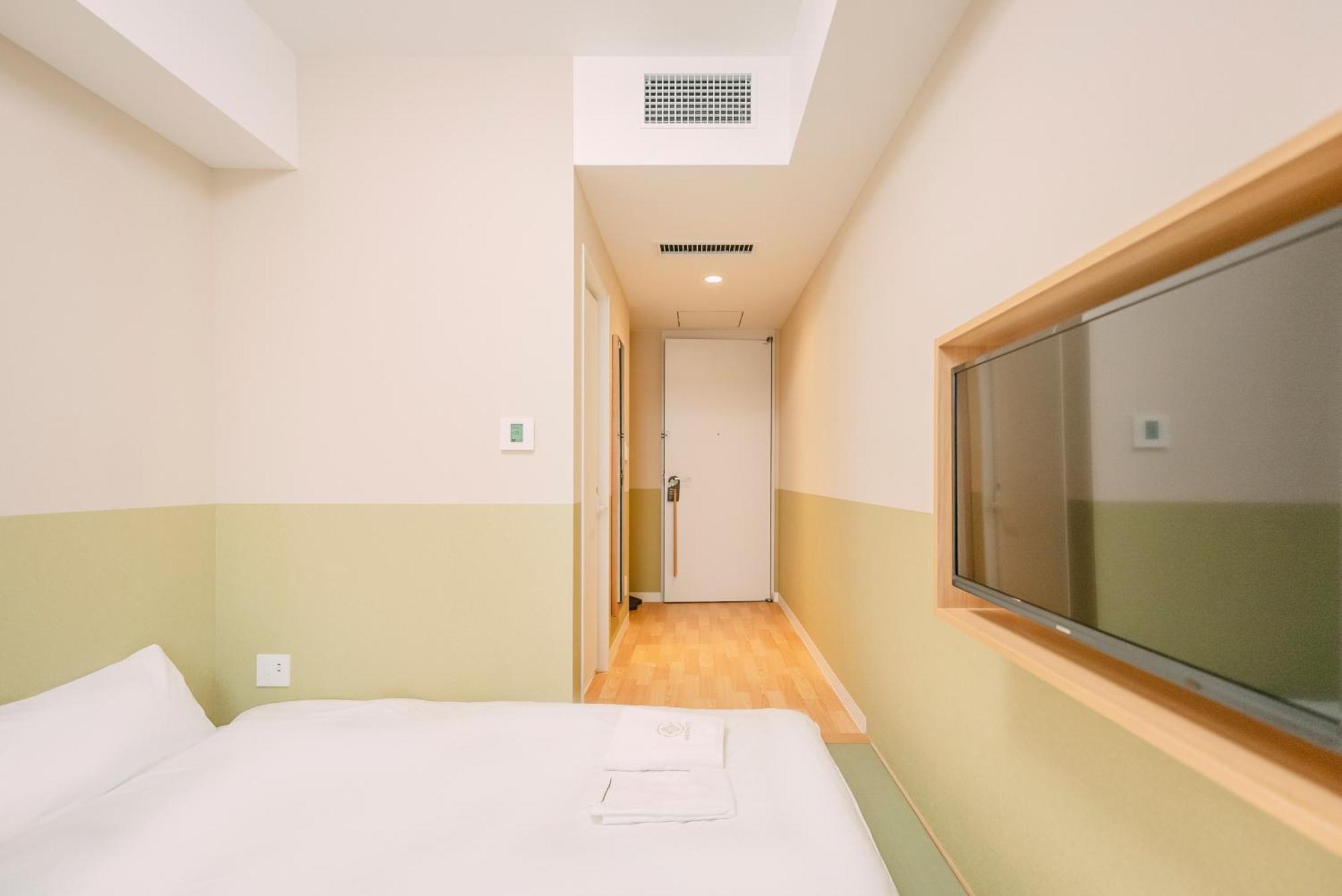 Far East Village Osaka, Namba South Hotel 3*