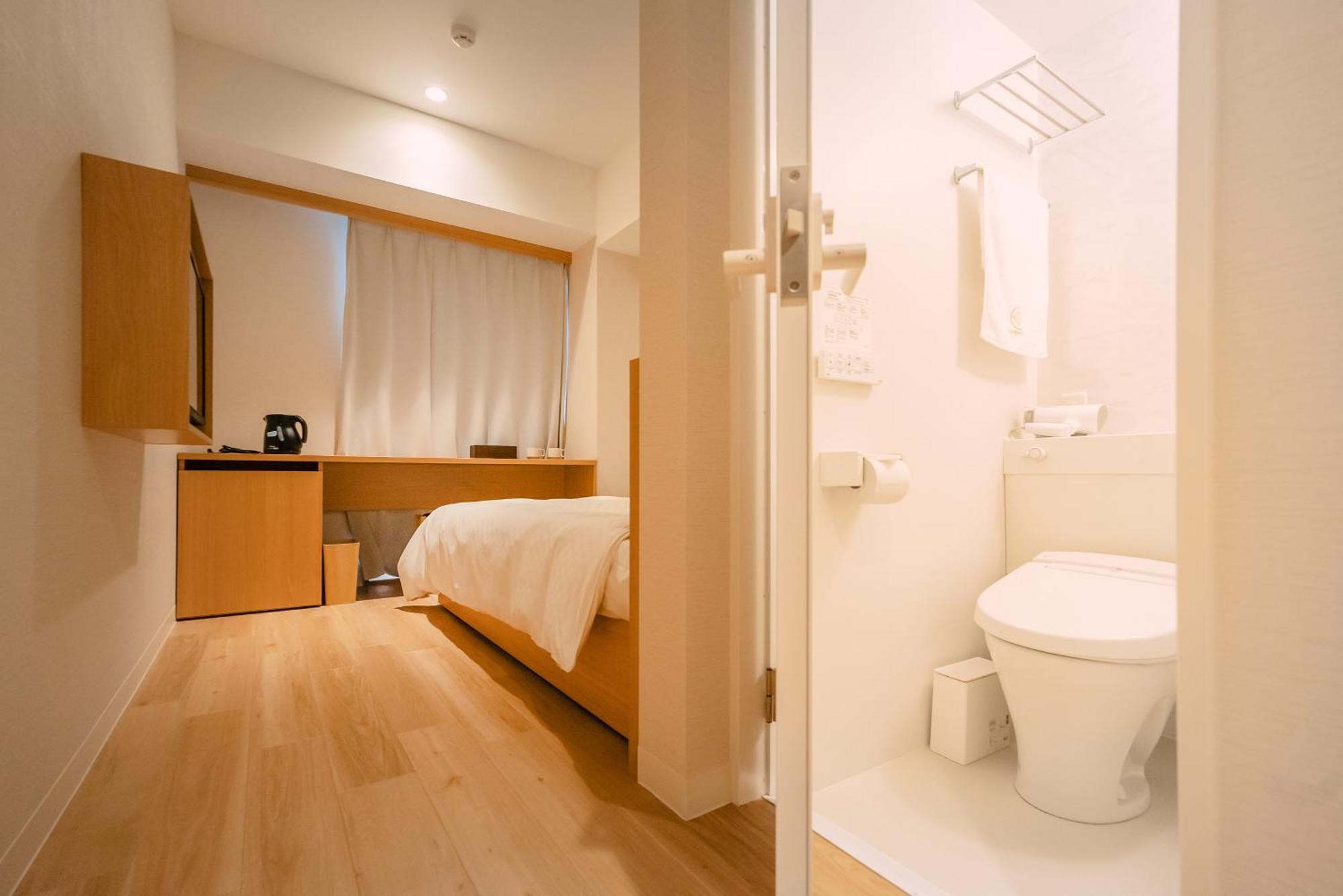 Hotel Far East Village Osaka, Namba South 3*